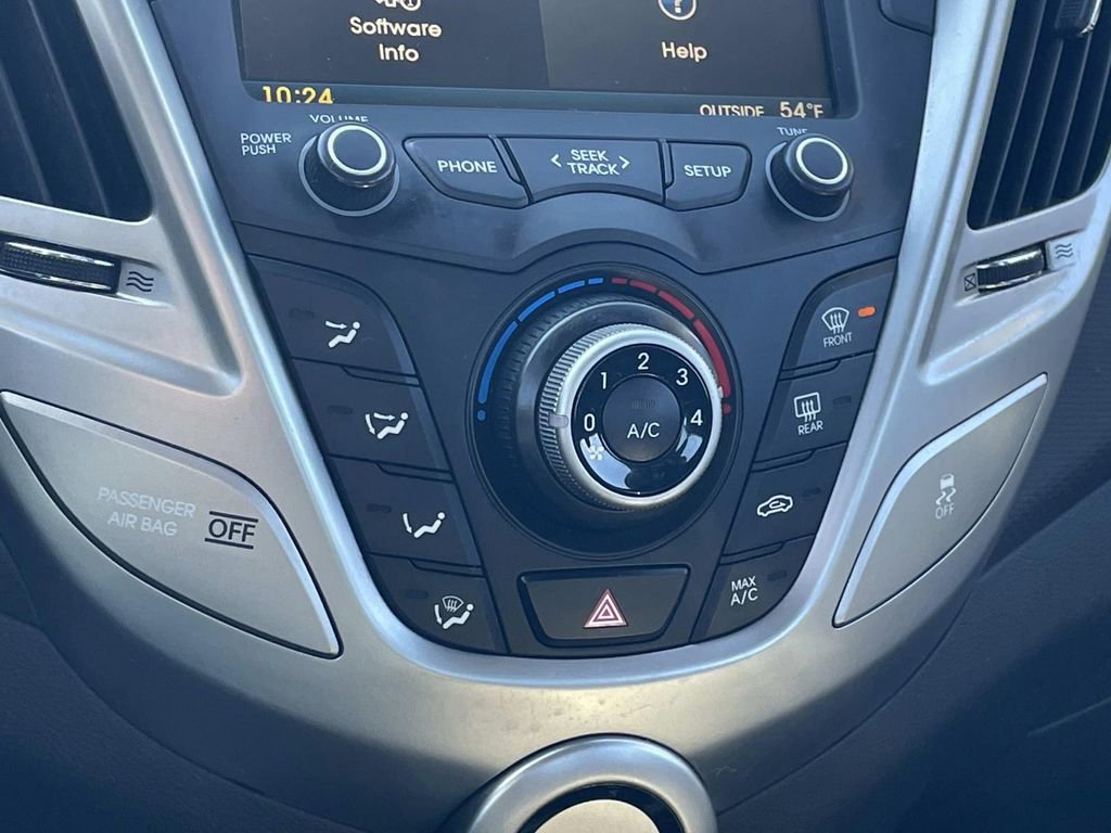 Used 2014 Hyundai Veloster image 20