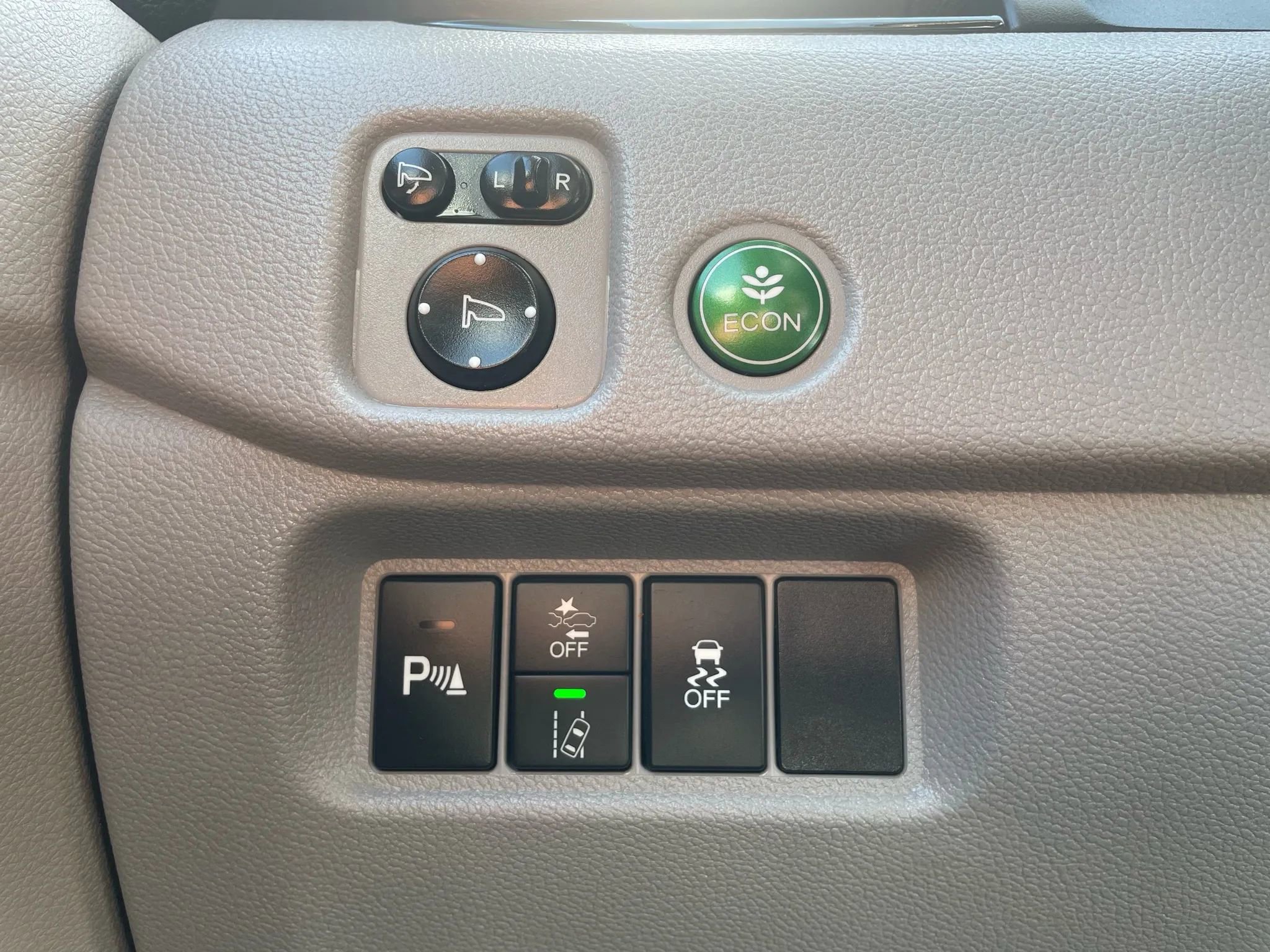 Used 2019 Honda Pilot Elite image 37