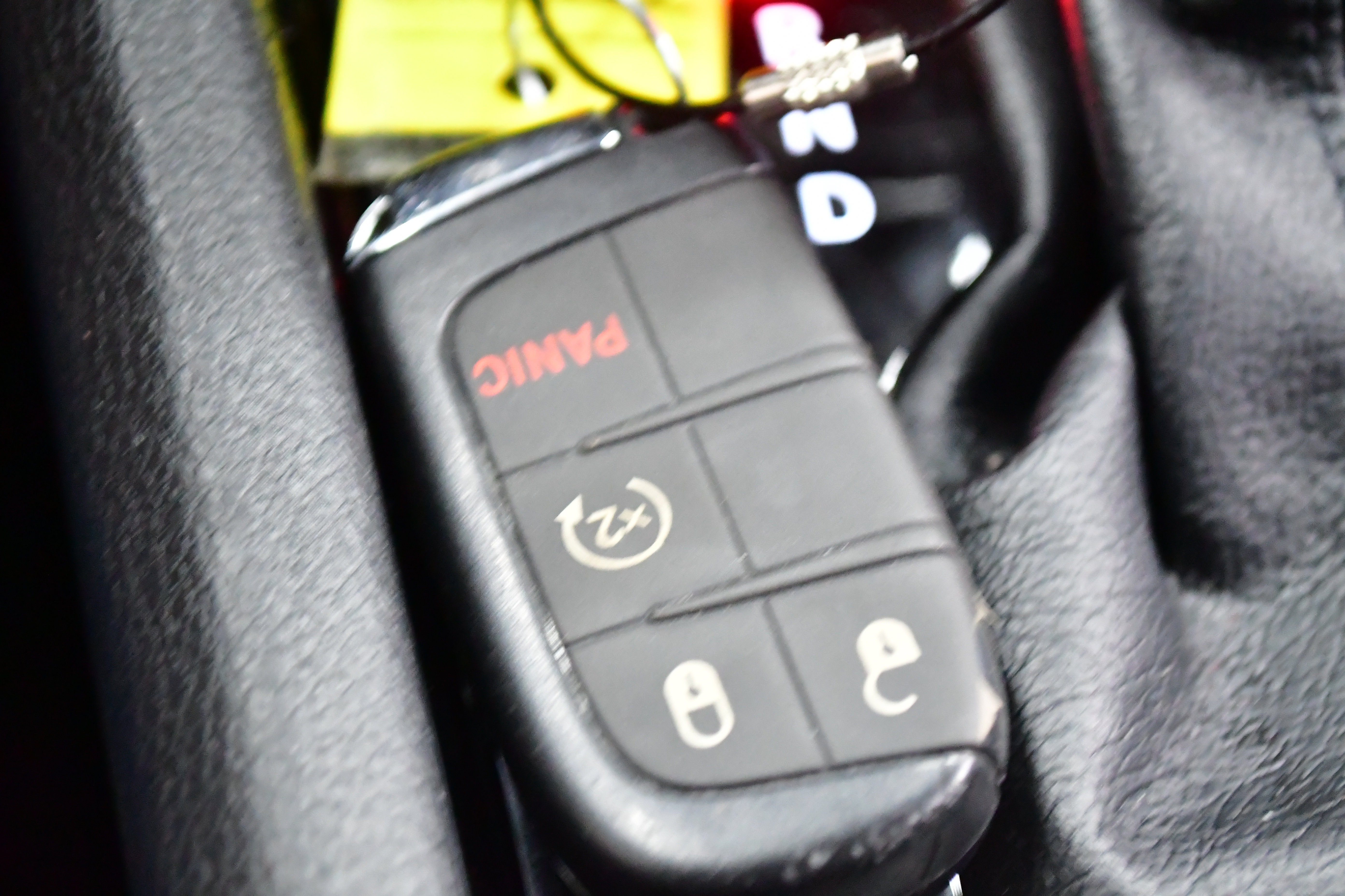 Used 2025 Jeep Compass Limited AWD/4WD image 32