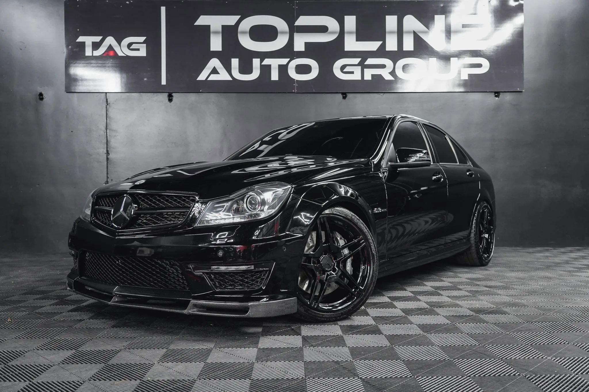 Used 2013 Mercedes-Benz C 63 AMG Sedan image 2