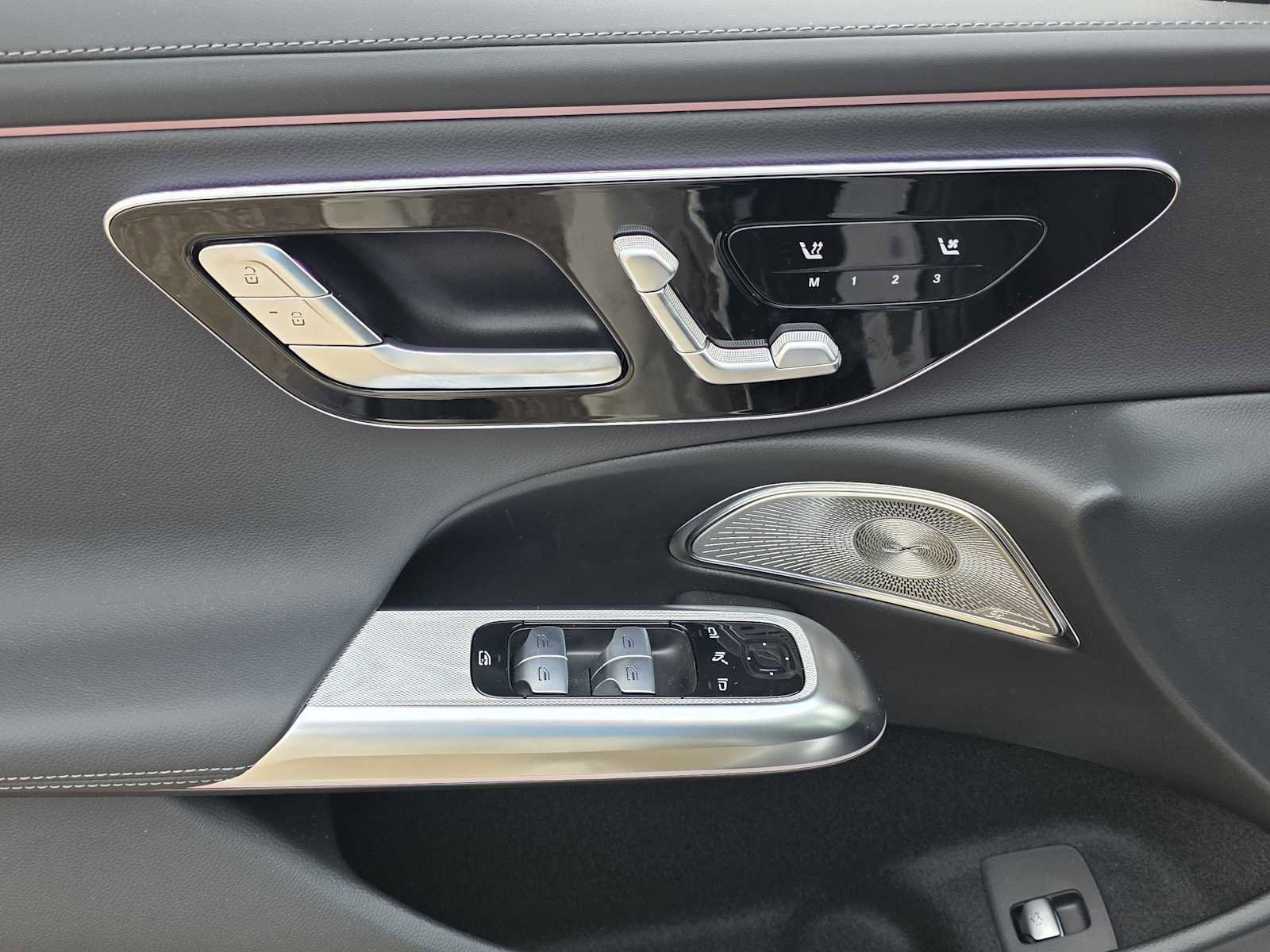 New 2026 Mercedes-Benz E 350 4MATIC Sedan image 13