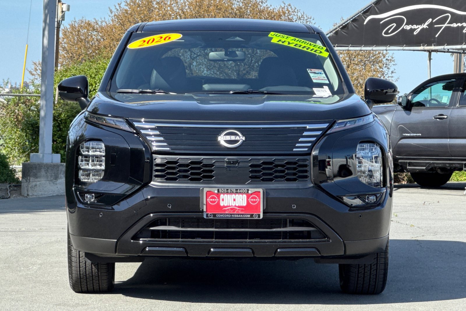 New 2026 Nissan Rogue SL w/ Family Package AWD/4WD image 9