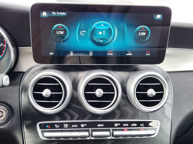 Used 2020 Mercedes-Benz GLC 300 4MATIC image 17