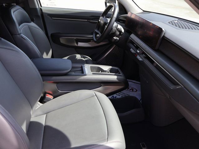 Used 2024 Kia EV9 Light image 12