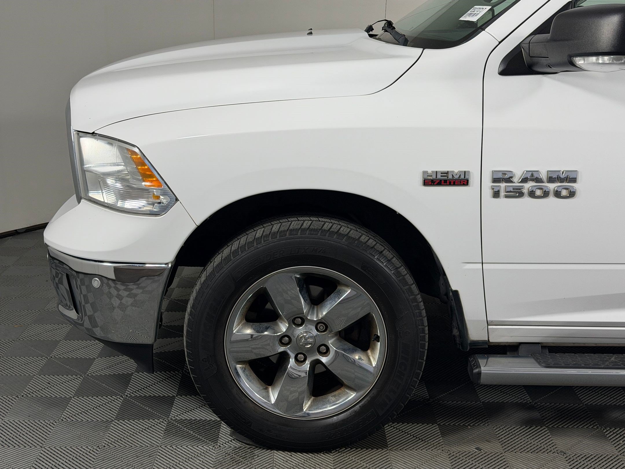 Used 2014 RAM 1500 Lone Star AWD/4WD image 9