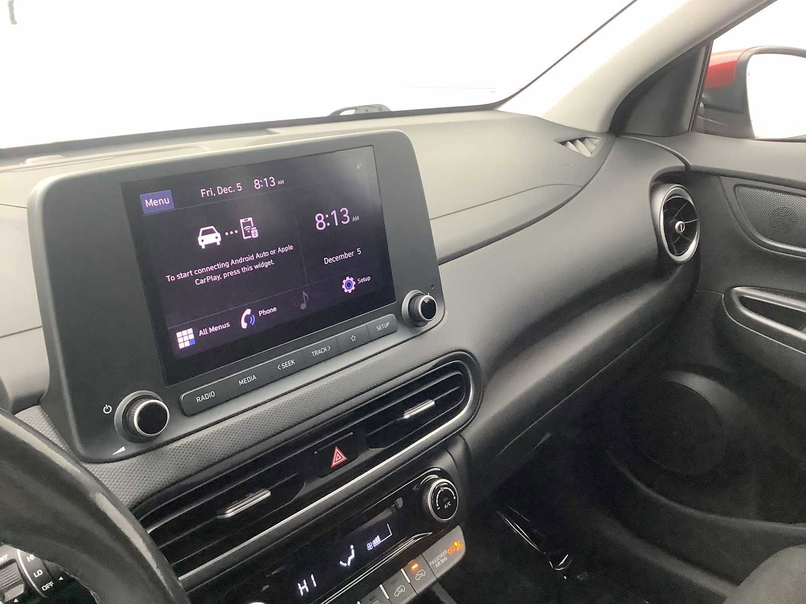 Used 2022 Hyundai Kona SEL w/ Convenience Package image 17