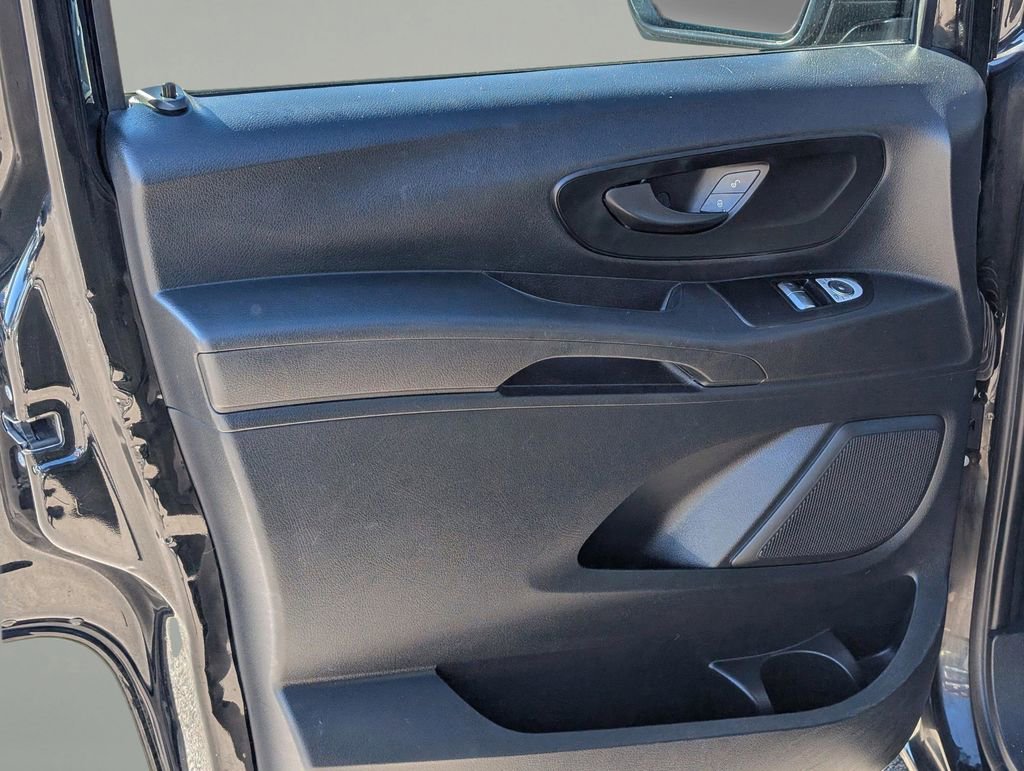 Used 2020 Mercedes-Benz Metris Passenger w/ Premium Safety Package image 16