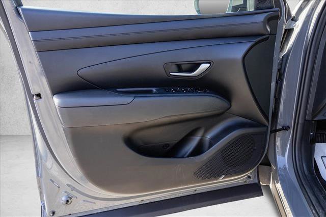 Certified 2025 Hyundai Santa Cruz SEL image 12