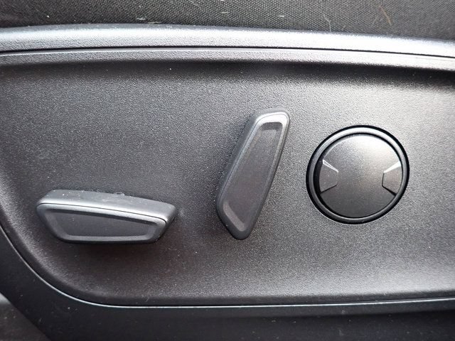 Certified 2023 Ford Escape Active AWD/4WD image 23