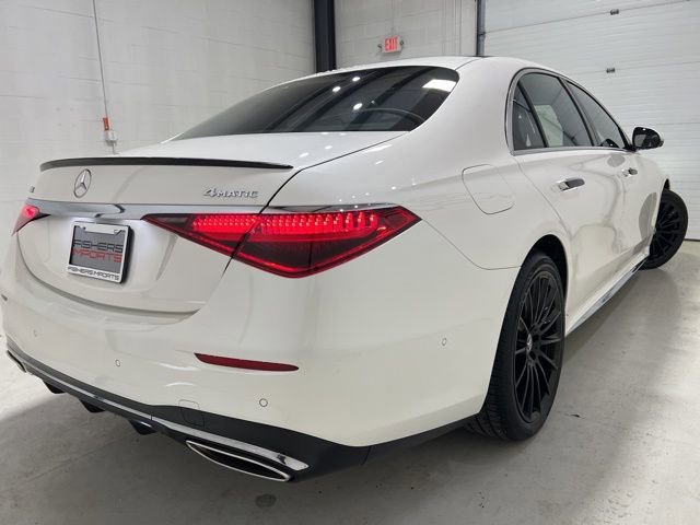 Used 2022 Mercedes-Benz S 500 4MATIC w/ AMG Line Package image 7