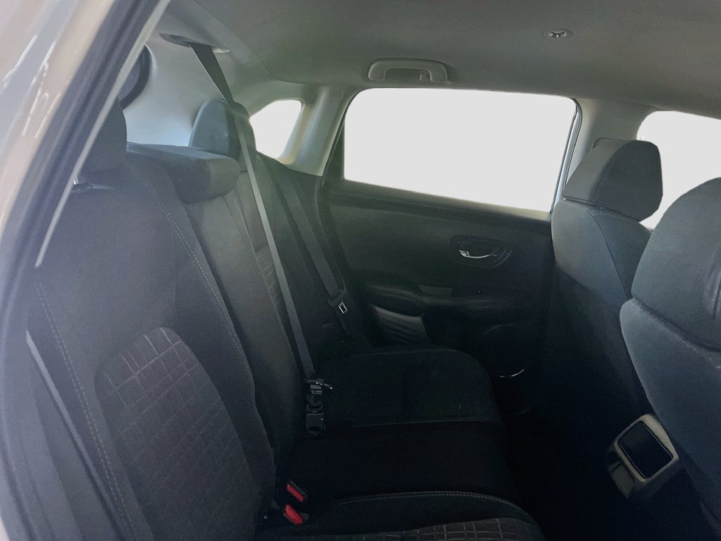 Used 2025 Honda HR-V LX image 23