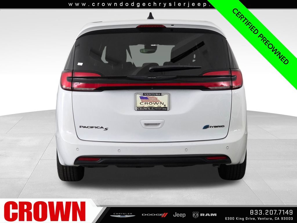 Certified 2024 Chrysler Pacifica Limited FWD image 6