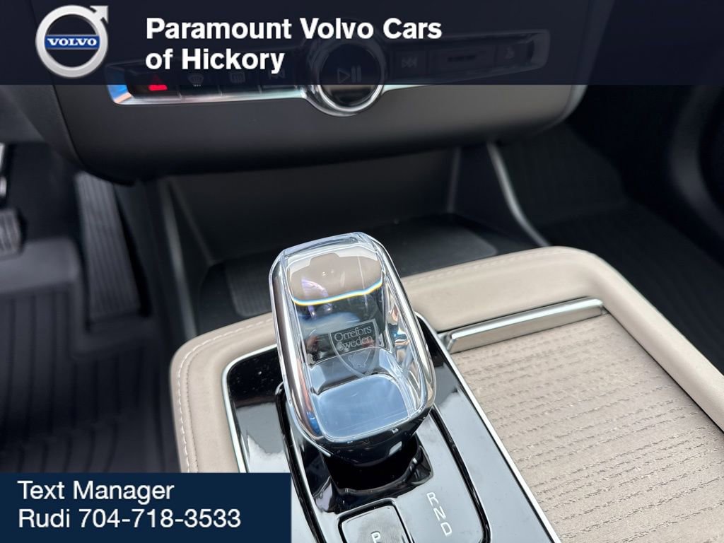 New 2026 Volvo XC90 T8 Ultra w/ Lounge Package image 29