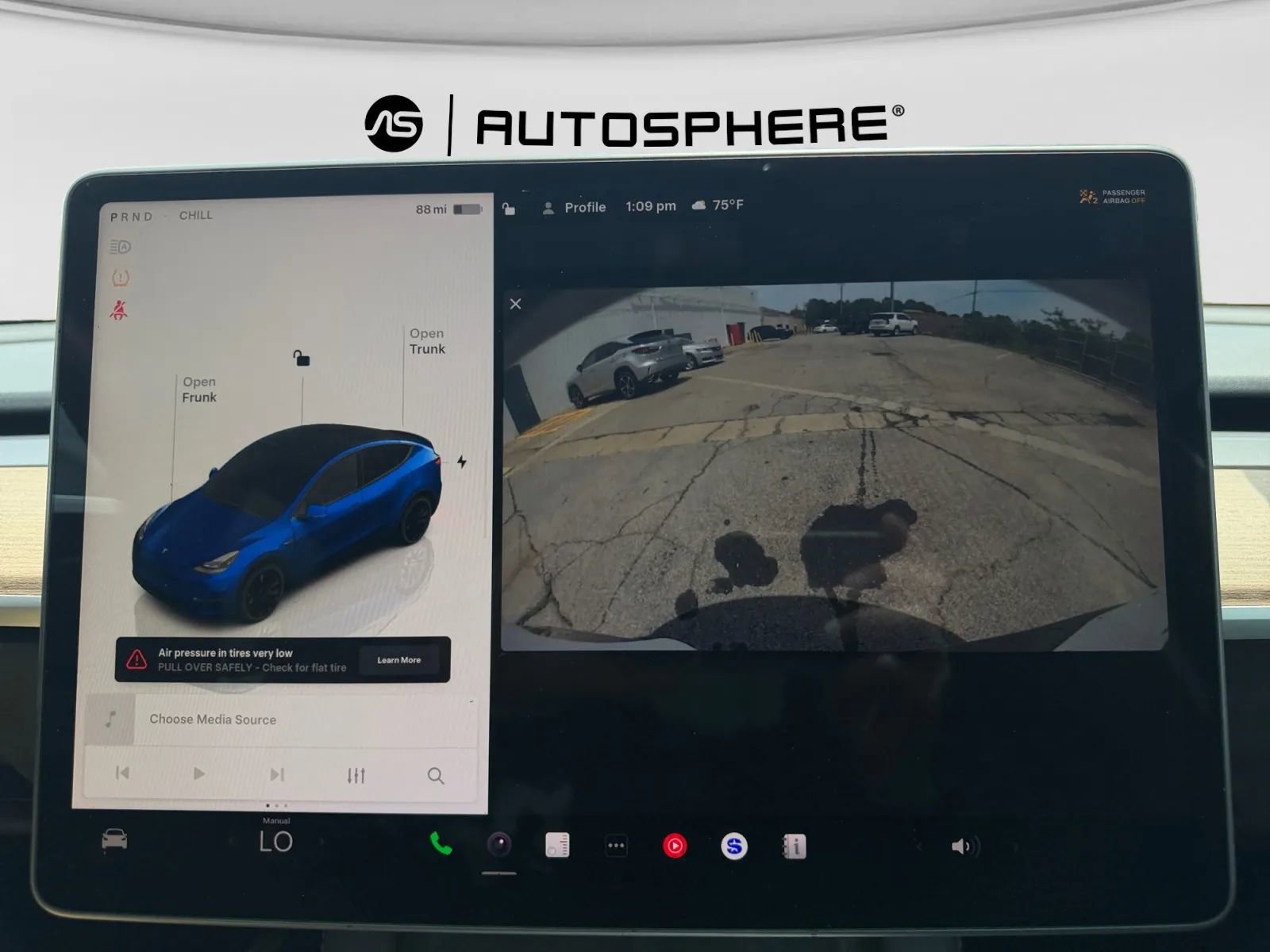 Used 2023 Tesla Model Y Performance AWD/4WD image 39