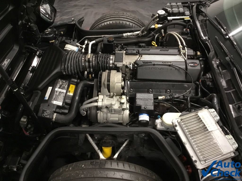 Used 1995 Chevrolet Corvette Convertible RWD image 39