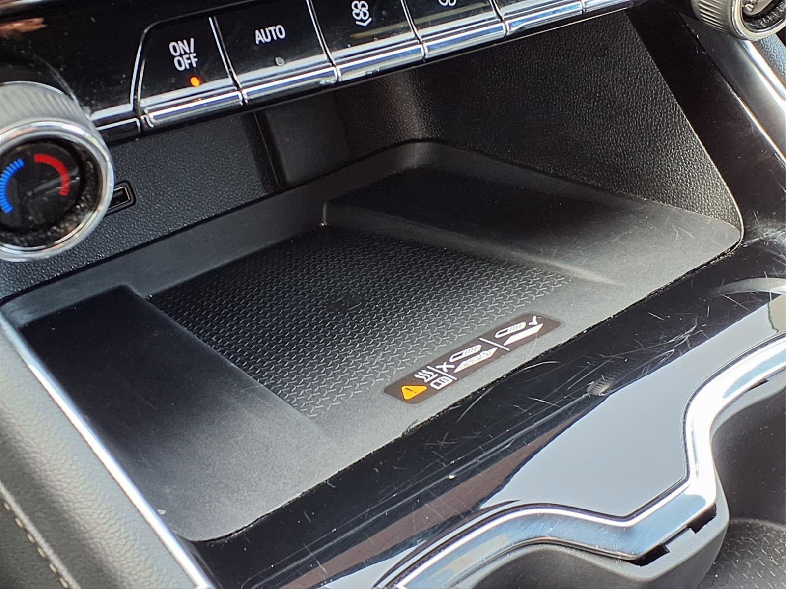 Used 2024 Chevrolet Traverse LT FWD image 10