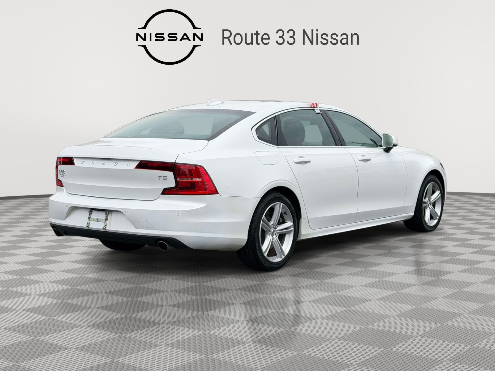 Used 2019 Volvo S90 T5 Momentum FWD image 5