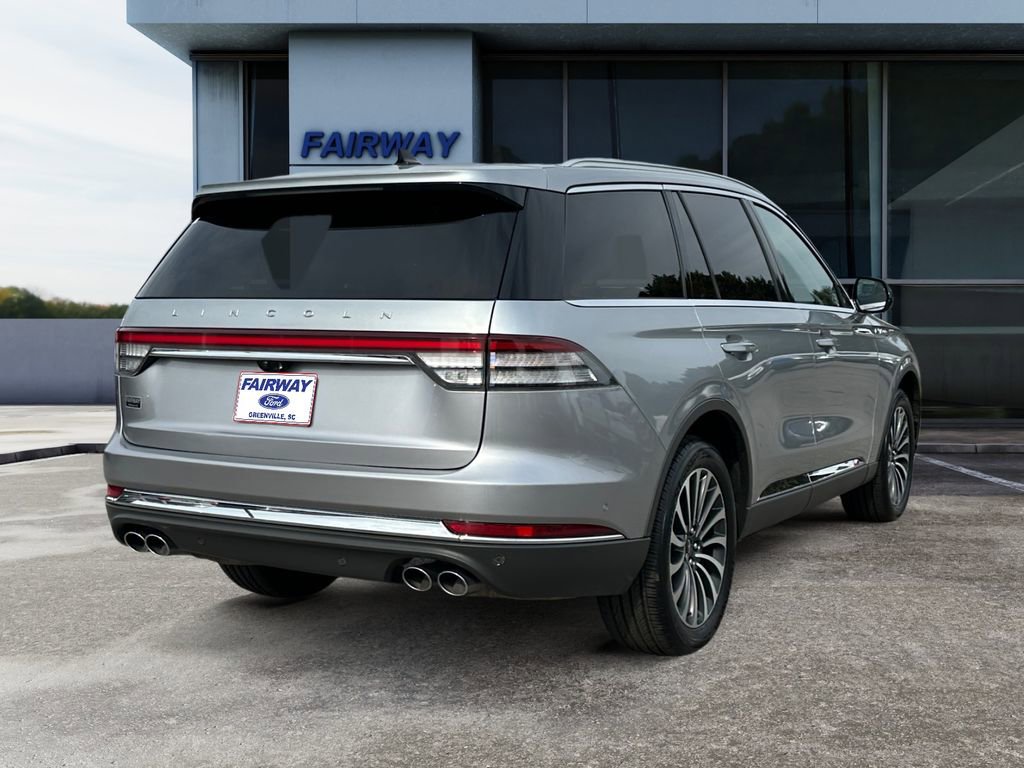 Used 2023 Lincoln Aviator Reserve w/ Equipment Group 201A image 6