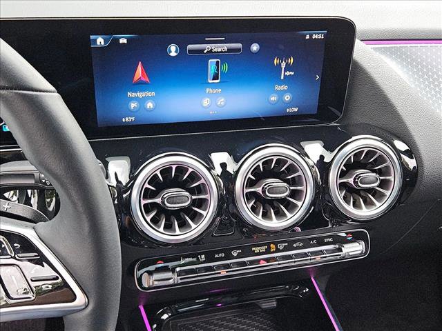 Used 2025 Mercedes-Benz GLA 250 image 15