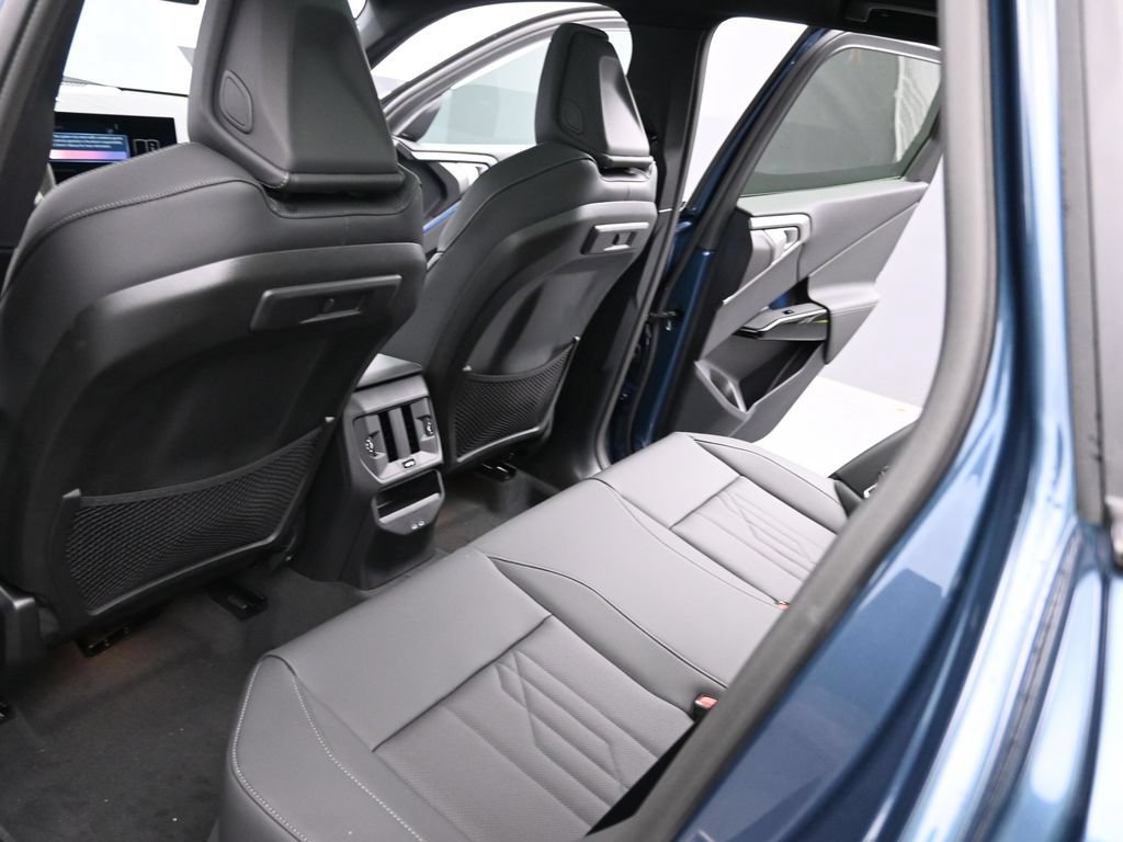New 2026 BMW X3 xDrive30i AWD/4WD image 36