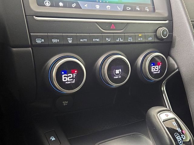 Used 2020 Jaguar E-PACE R-Dynamic SE image 17