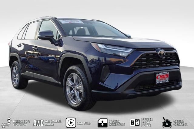 Used 2024 Toyota RAV4 XLE image 1