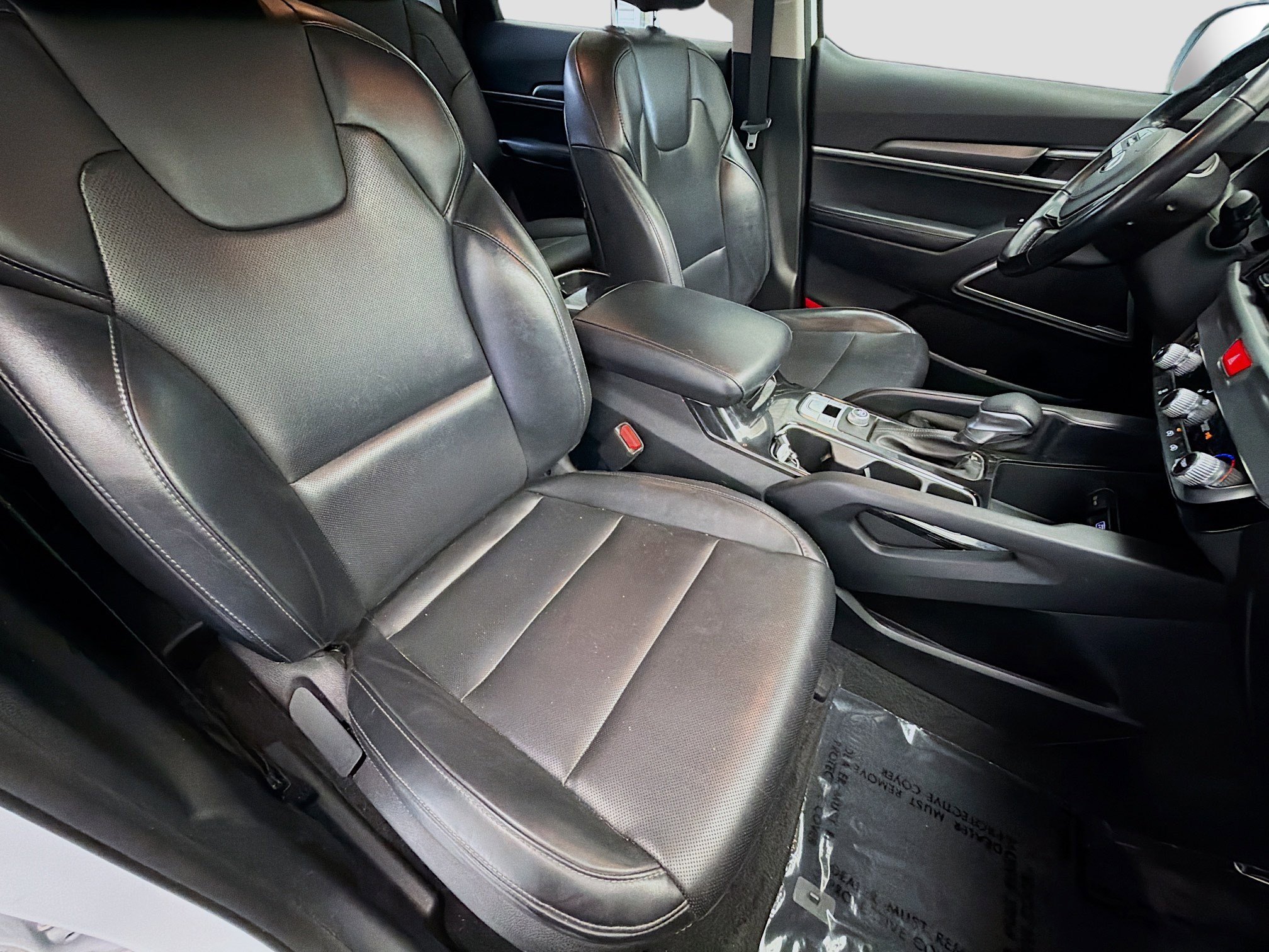 Used 2021 Kia Telluride LX FWD image 15