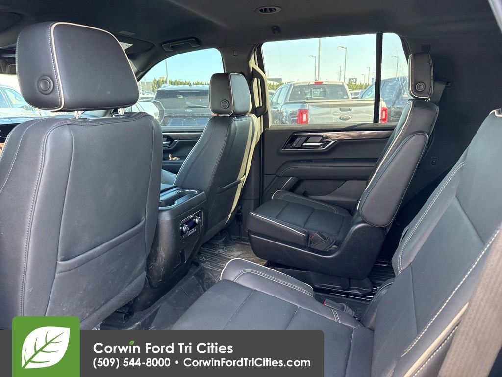 Used 2025 GMC Yukon Elevation w/ LPO, Floor Liner Package AWD/4WD image 6