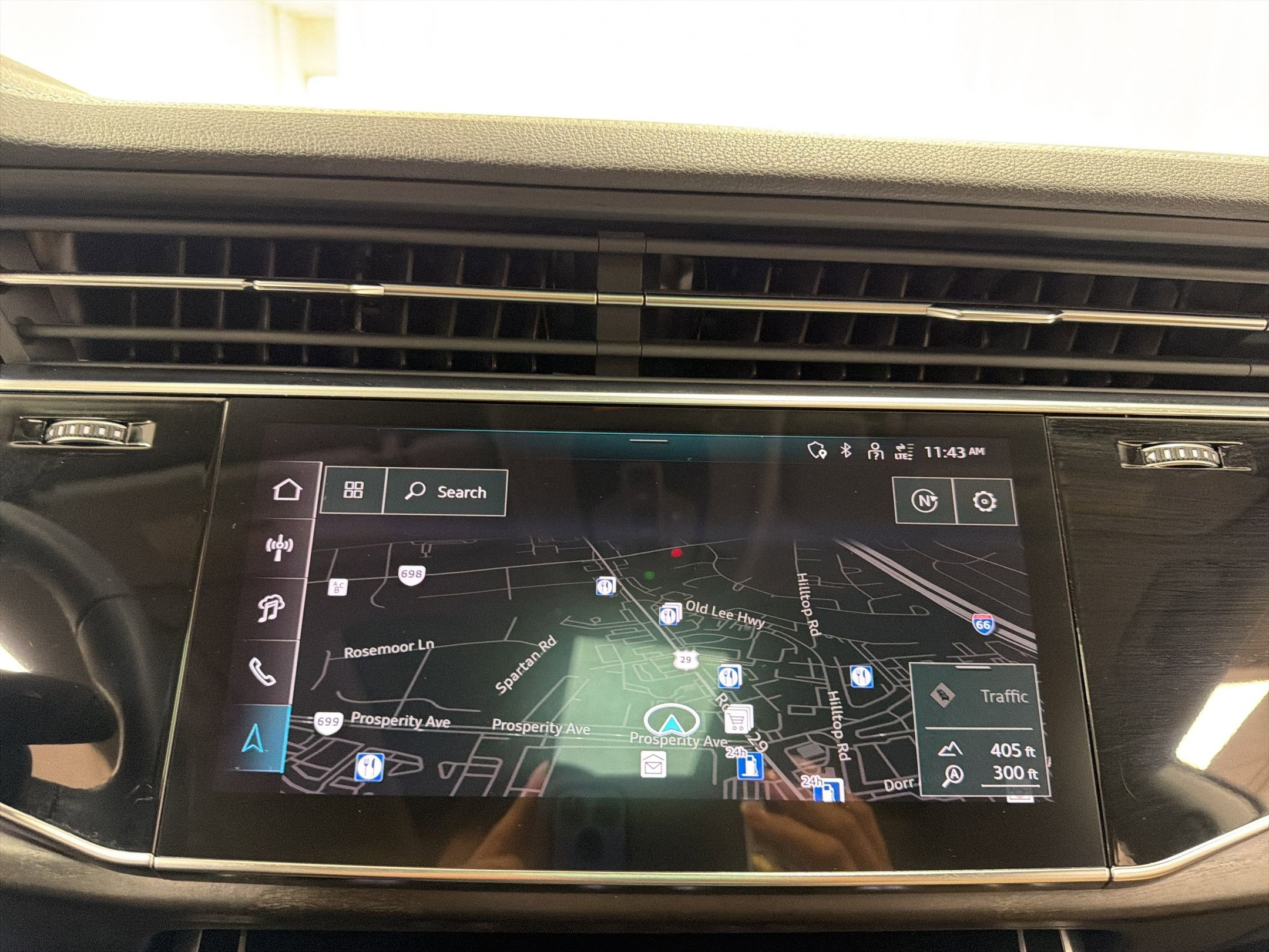 Used 2024 Audi Q8 Prestige image 23