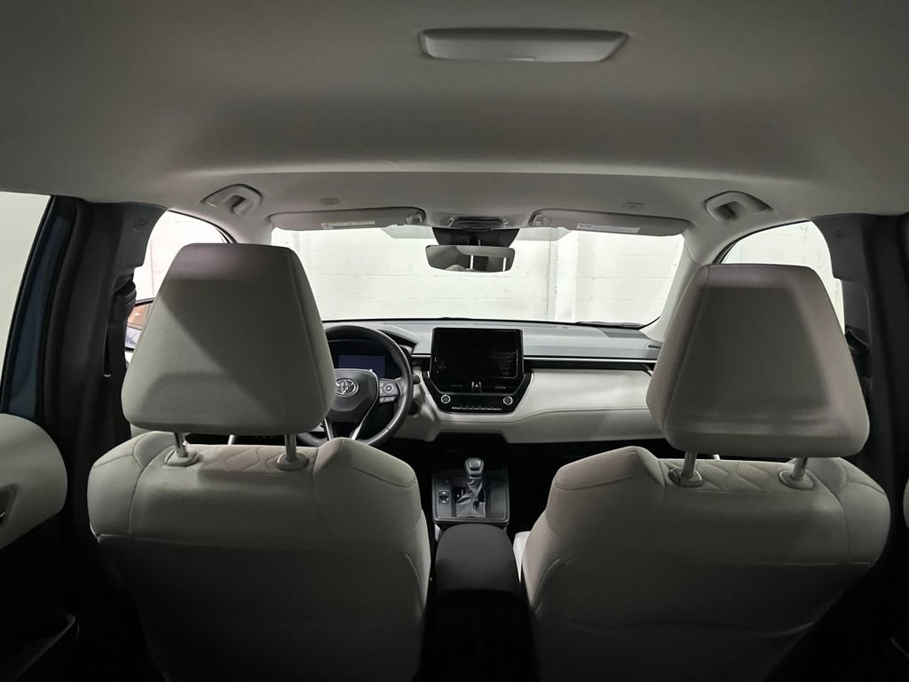 Used 2026 Toyota Corolla Cross LE FWD image 16