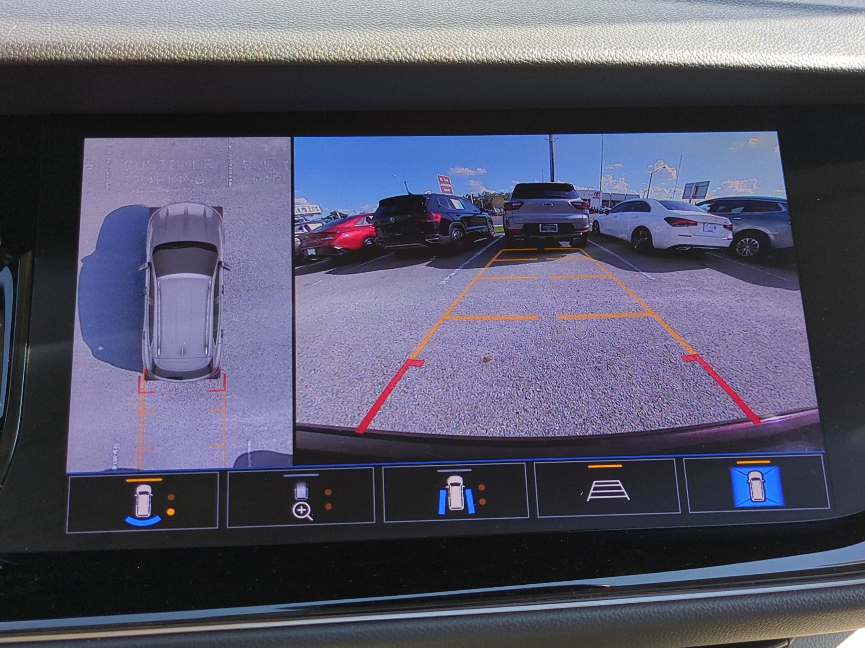 Used 2021 Buick Envision Avenir w/ Technology Package II FWD image 15