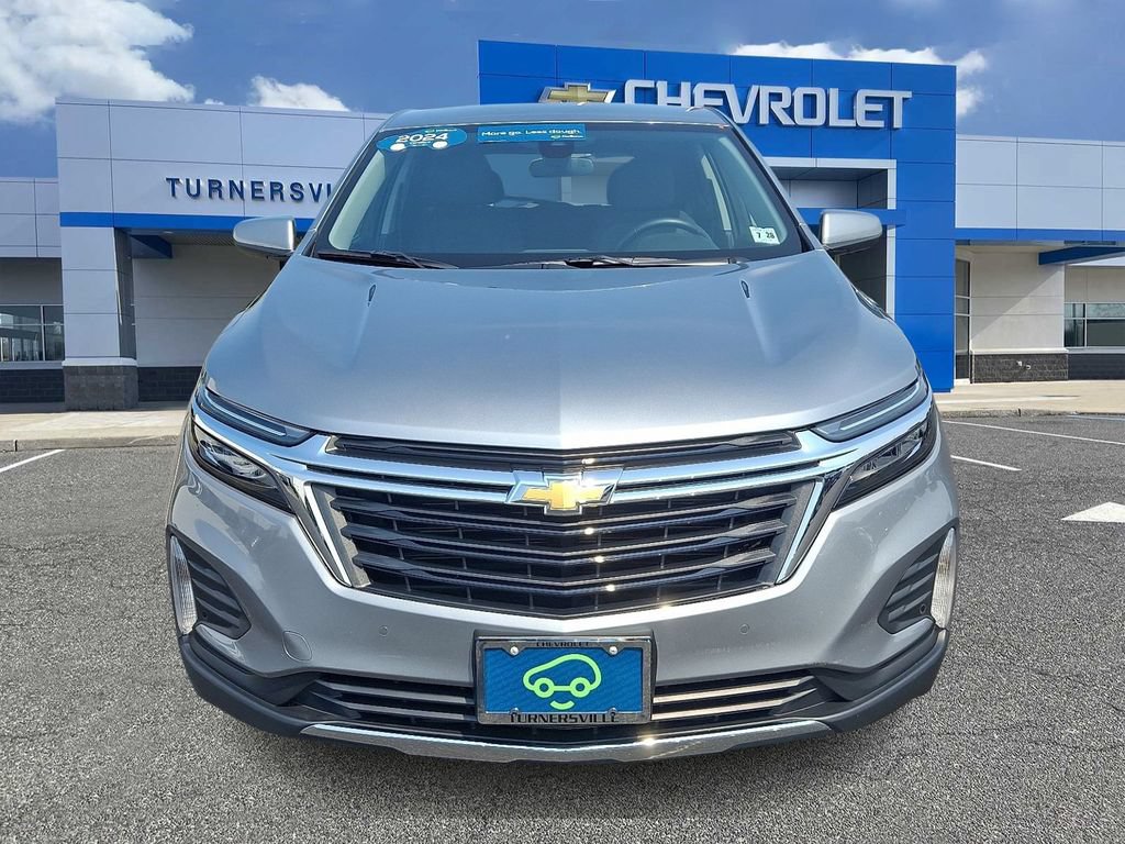 Certified 2024 Chevrolet Equinox LT w/ LPO, Floor Liner Package FWD image 2