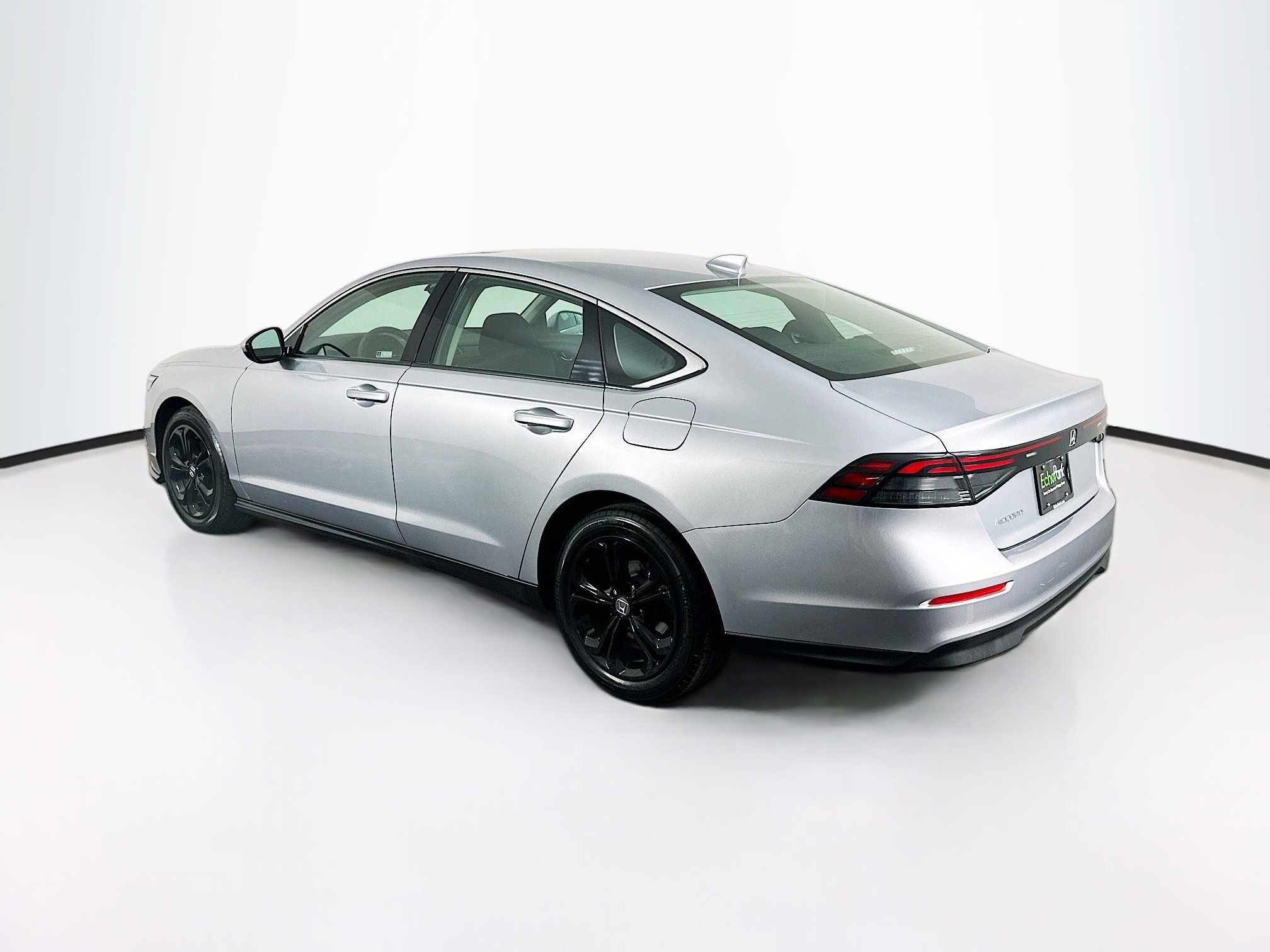 Used 2024 Honda Accord EX image 5