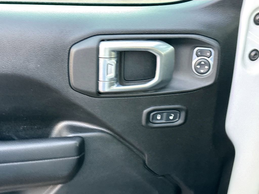 Used 2021 Jeep Wrangler Unlimited Rubicon w/ LED Lighting Group image 19