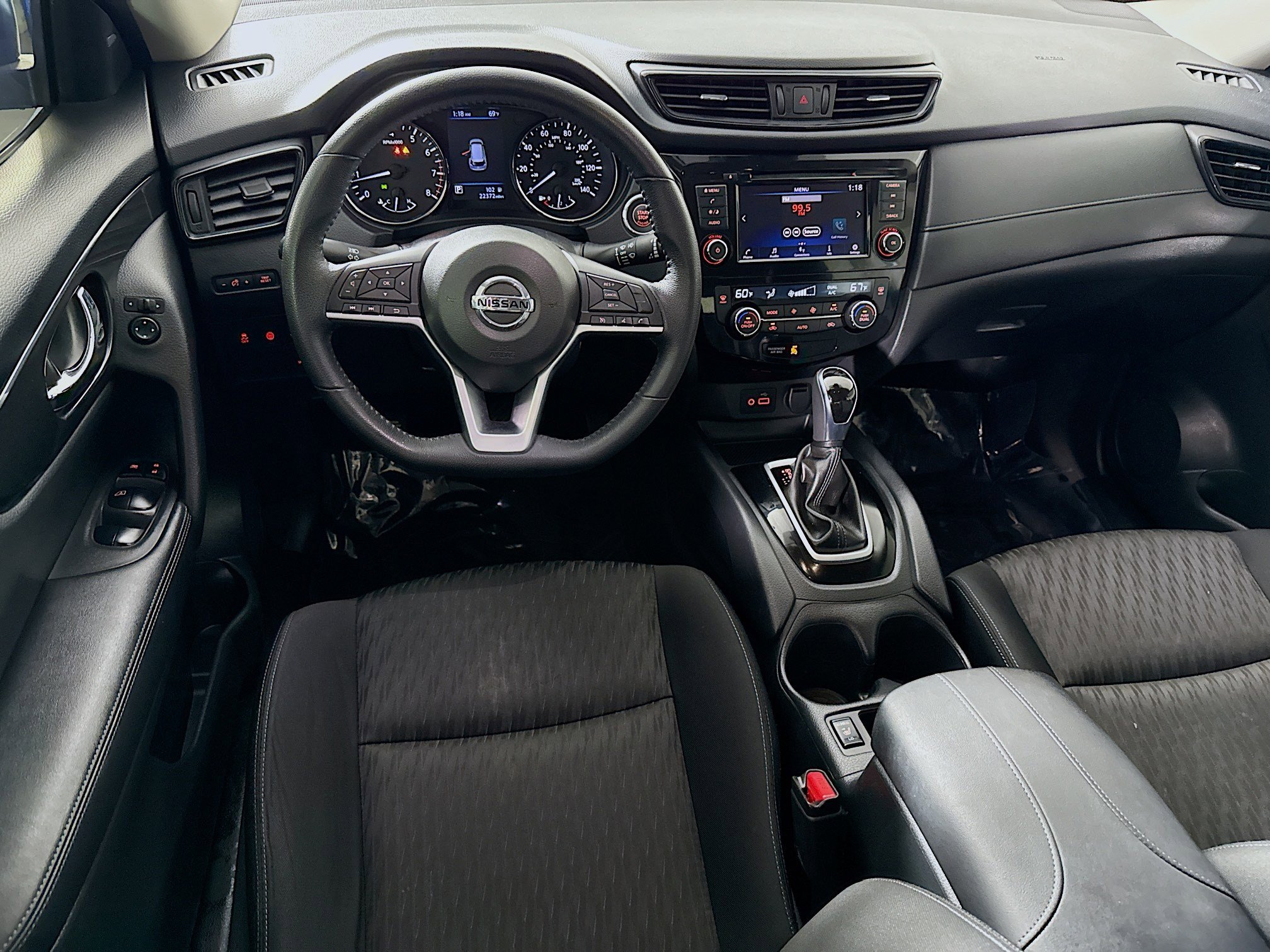 Used 2019 Nissan Rogue SV image 17