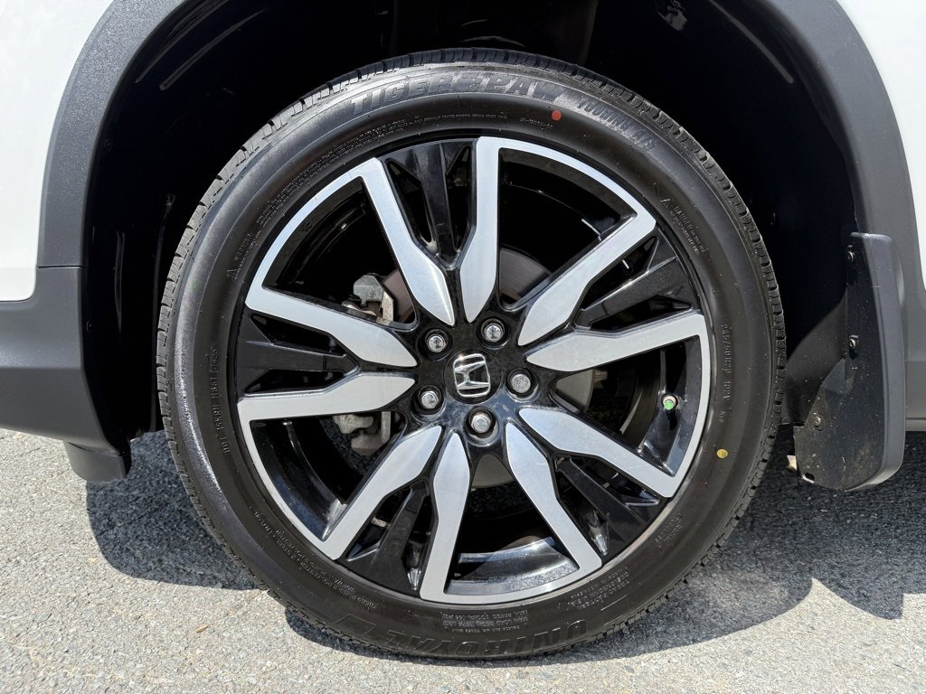 Used 2021 Honda Pilot Touring image 13