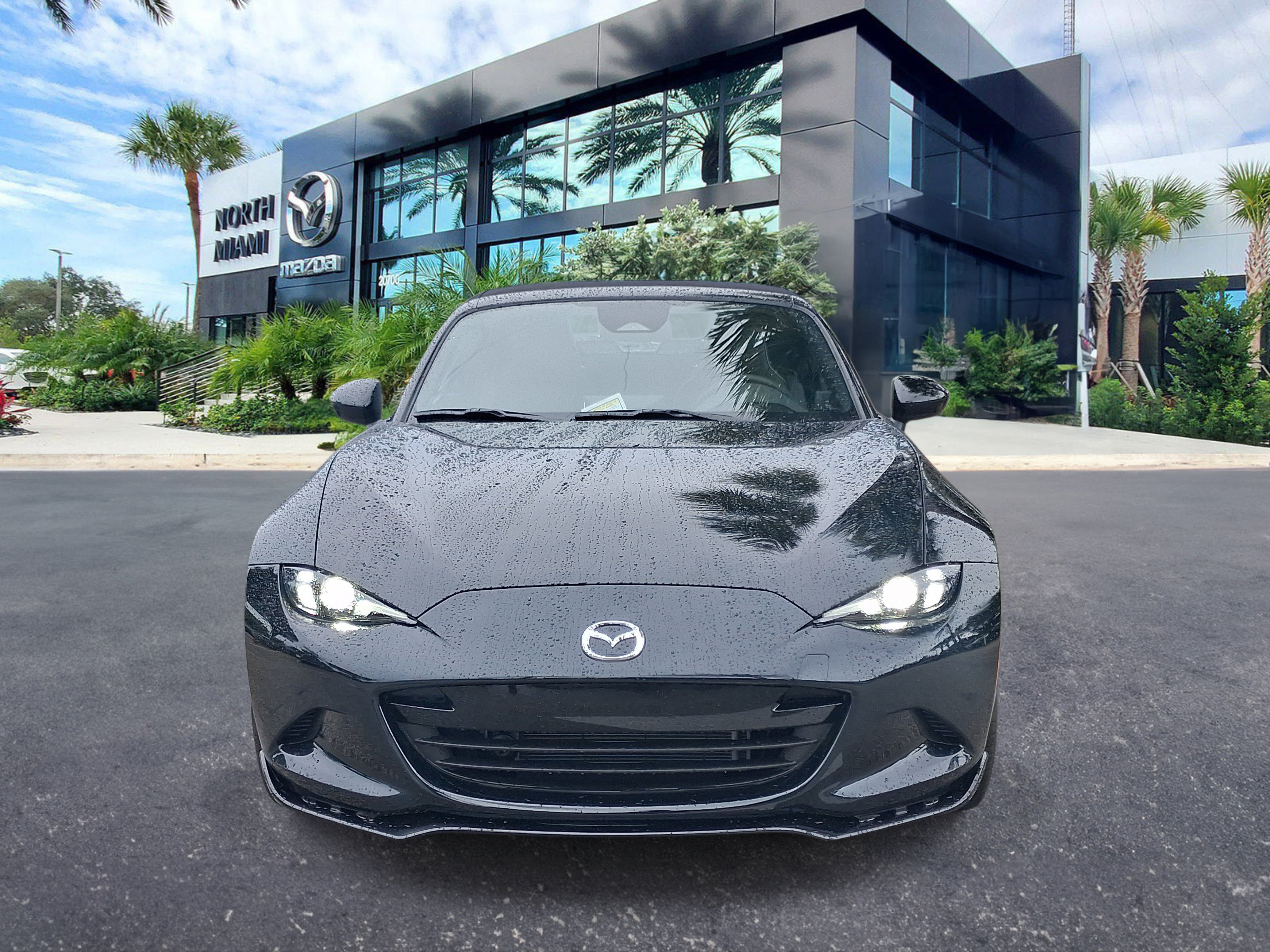 New 2026 MAZDA MX-5 Miata Club w/ Brembo/BBS/Recaro Package RWD image 2