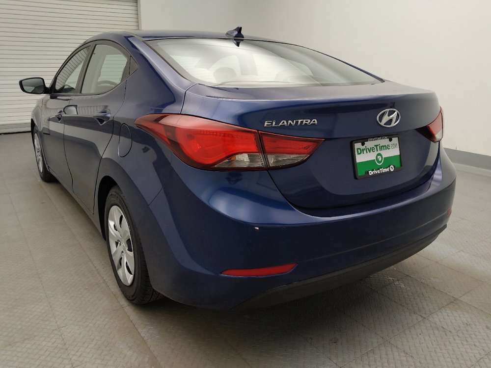 Used 2016 Hyundai Elantra SE FWD image 5