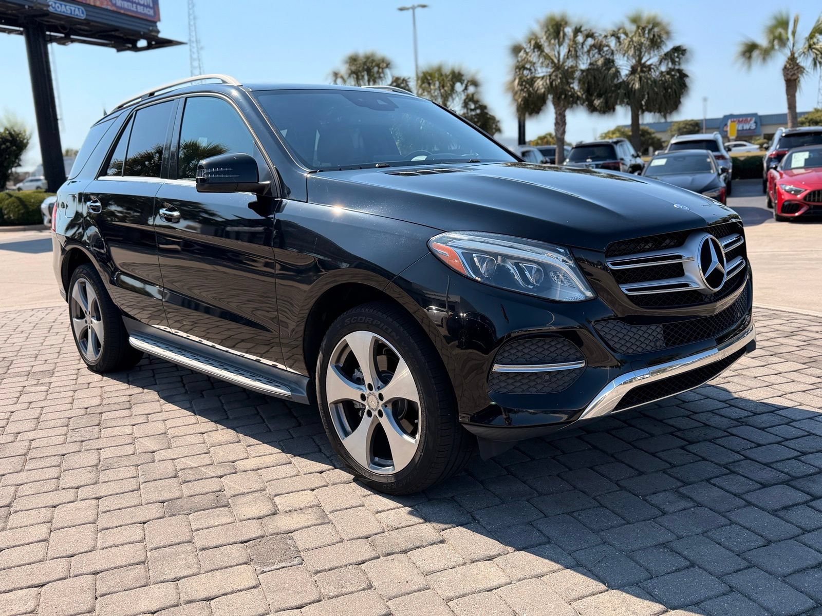 Used 2017 Mercedes-Benz GLE 350 image 7