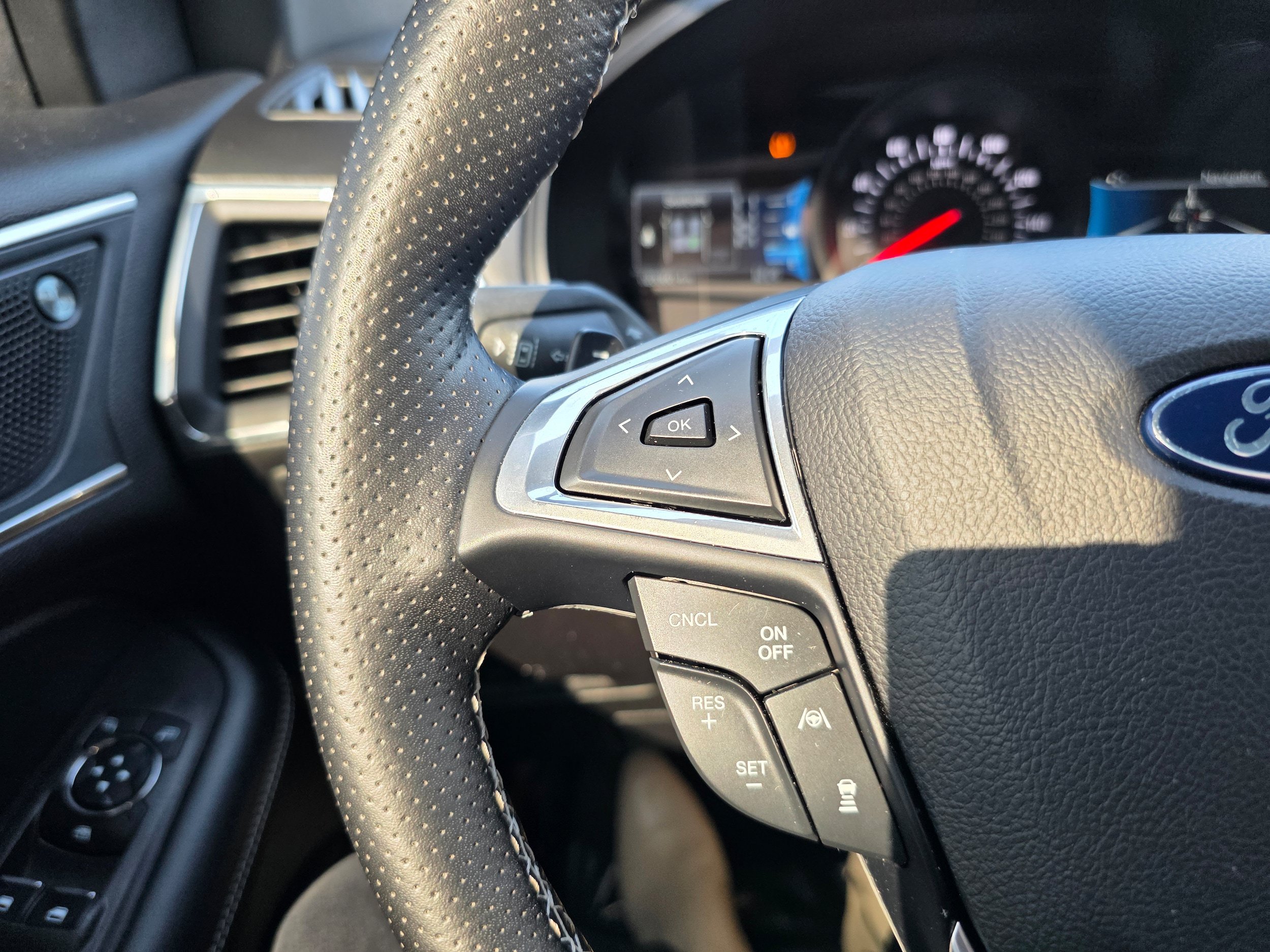 Certified 2023 Ford Edge ST AWD/4WD image 15