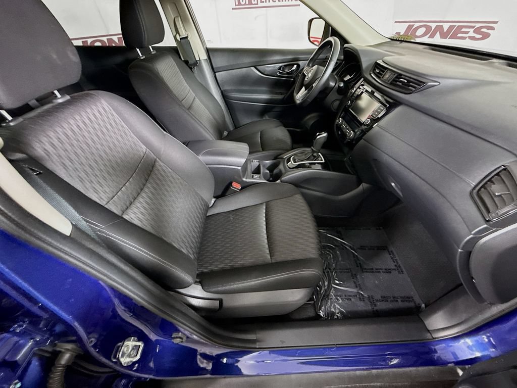 Certified 2020 Nissan Rogue SV AWD/4WD image 30