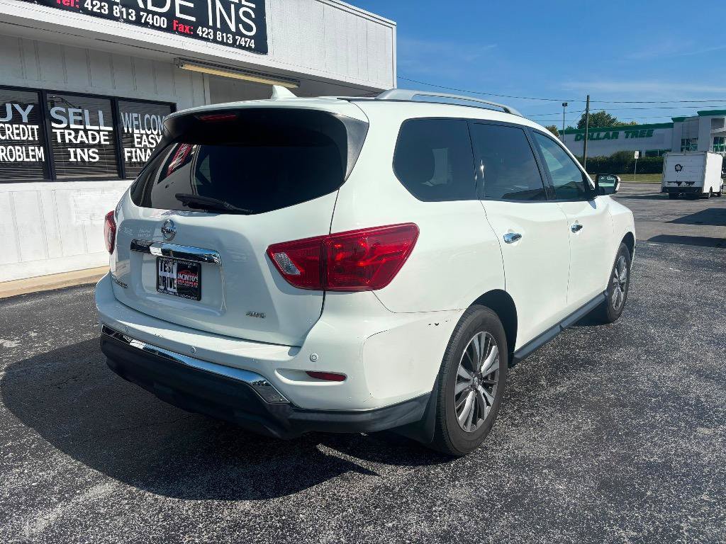 Used 2019 Nissan Pathfinder S AWD/4WD image 5