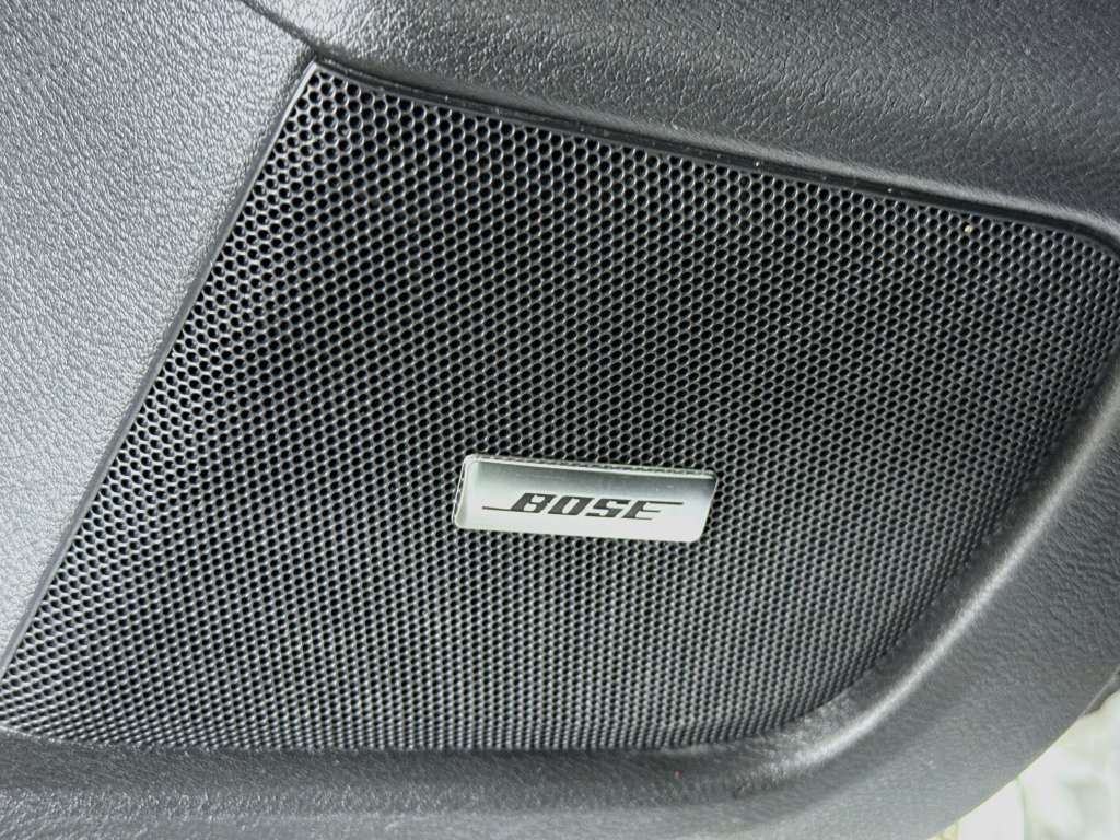Used 2023 Nissan Sentra SR w/ SR Premium Package FWD image 12