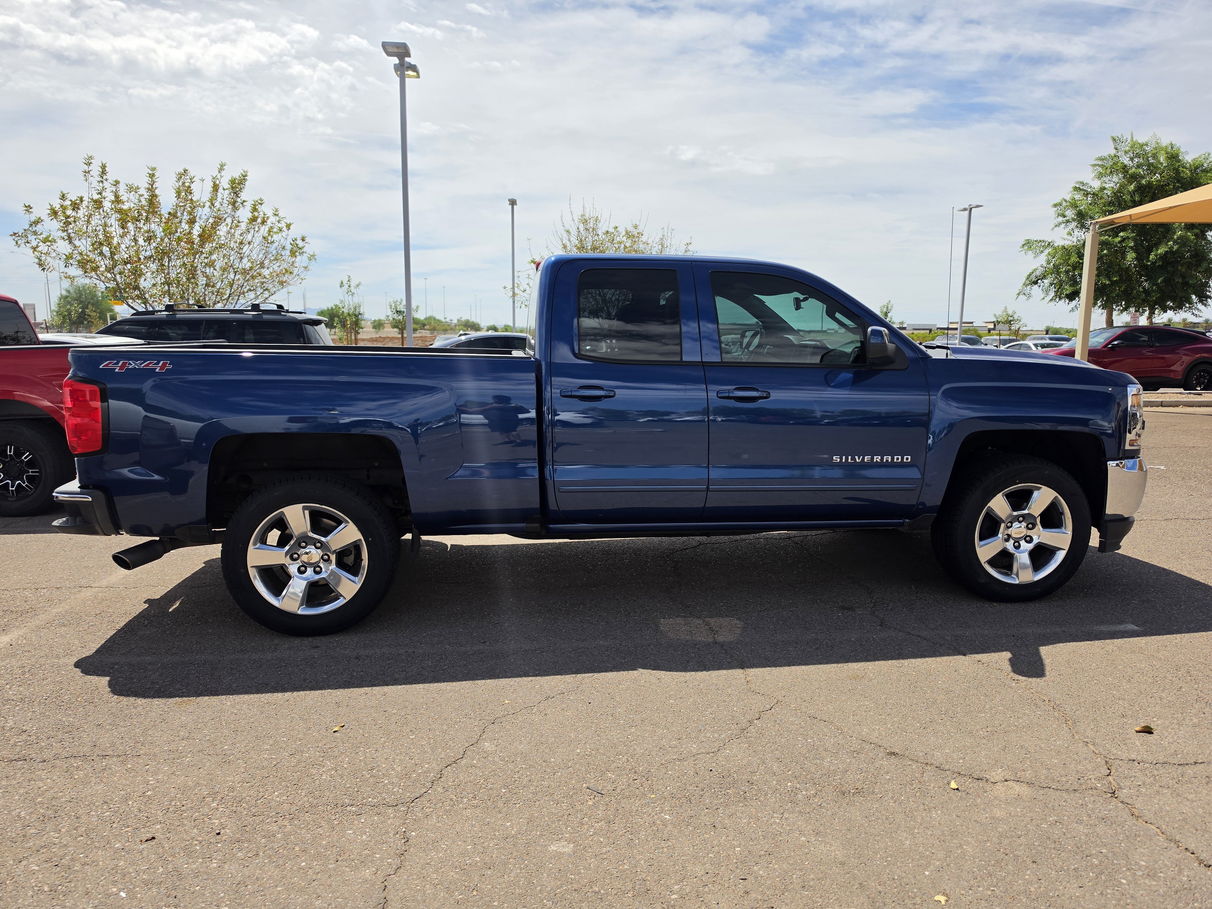 Used 2016 Chevrolet Silverado 1500 LT w/ All Star Edition AWD/4WD image 2