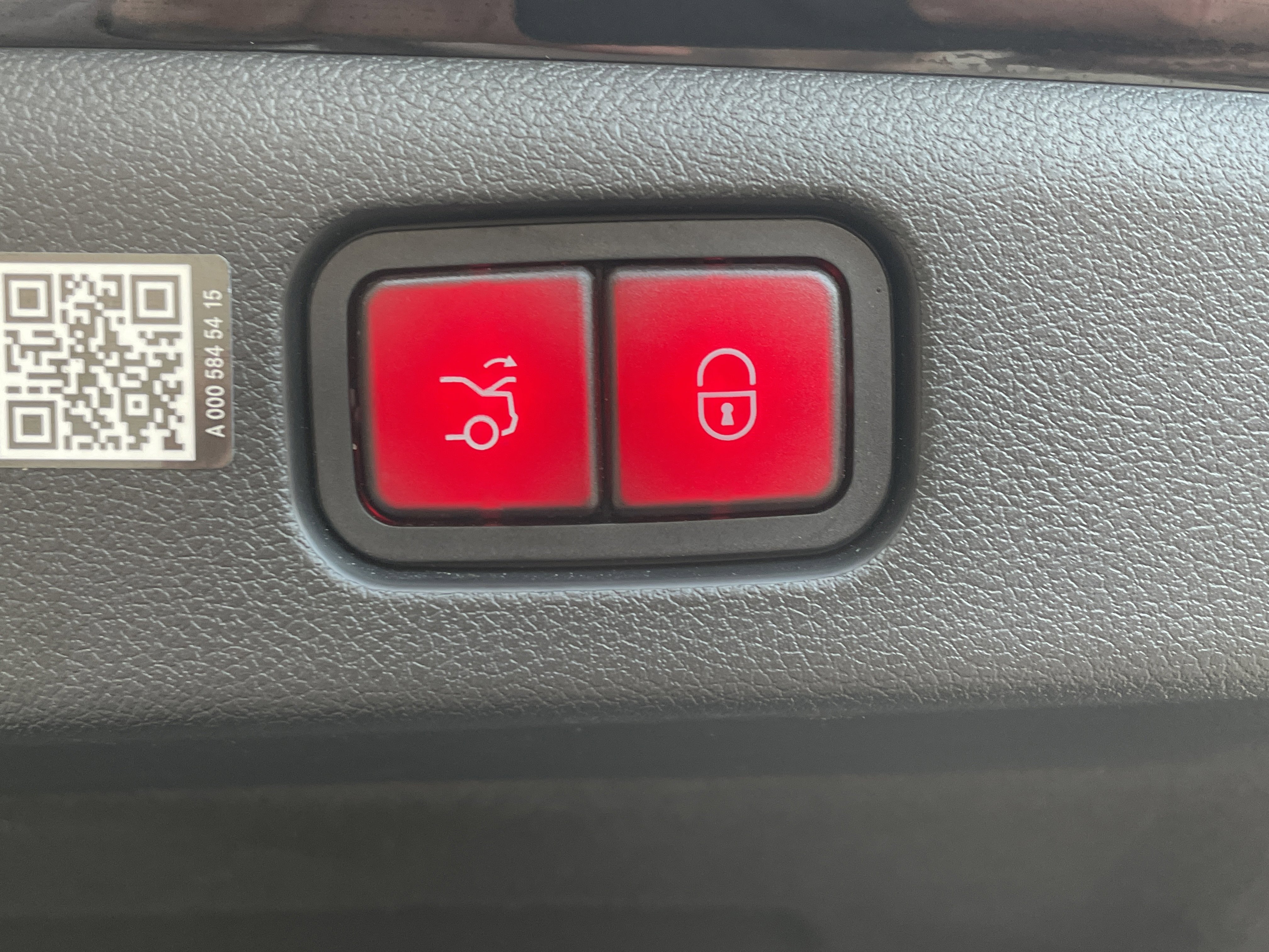 Certified 2025 Mercedes-Benz E 450 4MATIC Sedan image 13