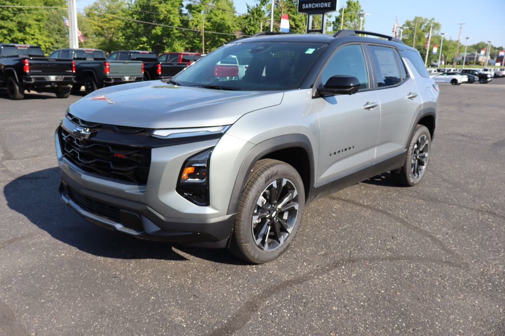New 2026 Chevrolet Equinox RS w/ Convenience Package III FWD image 30