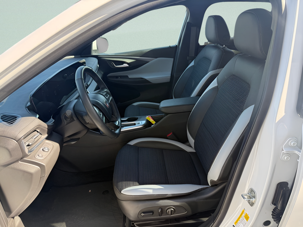 Used 2024 Buick Envista Preferred w/ Convenience I Package FWD image 11