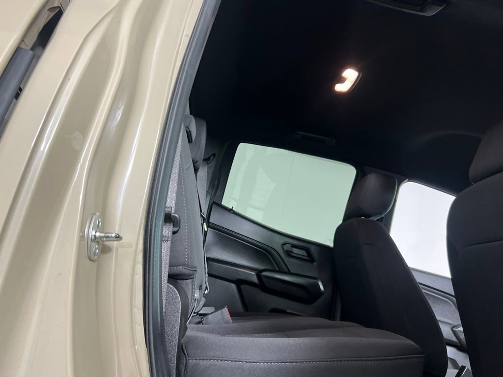 Used 2024 Chevrolet Colorado W/T image 29