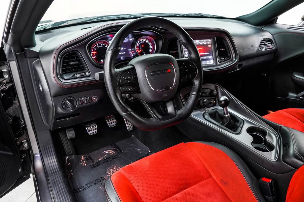 Used 2023 Dodge Challenger R/T Scat Pack RWD image 19