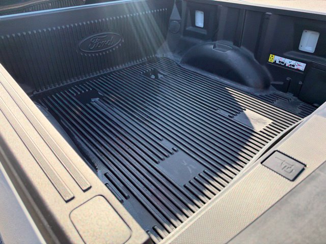 Used 2024 Ford F150 XLT w/ XLT Black Appearance Package RWD image 11